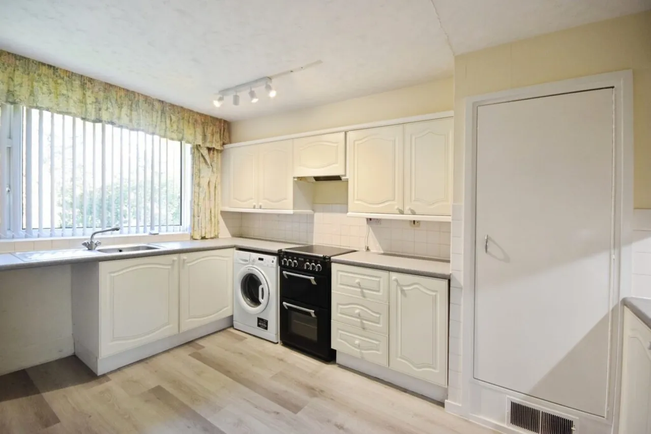 White Falcon Court, Solihull, B91, photo 4