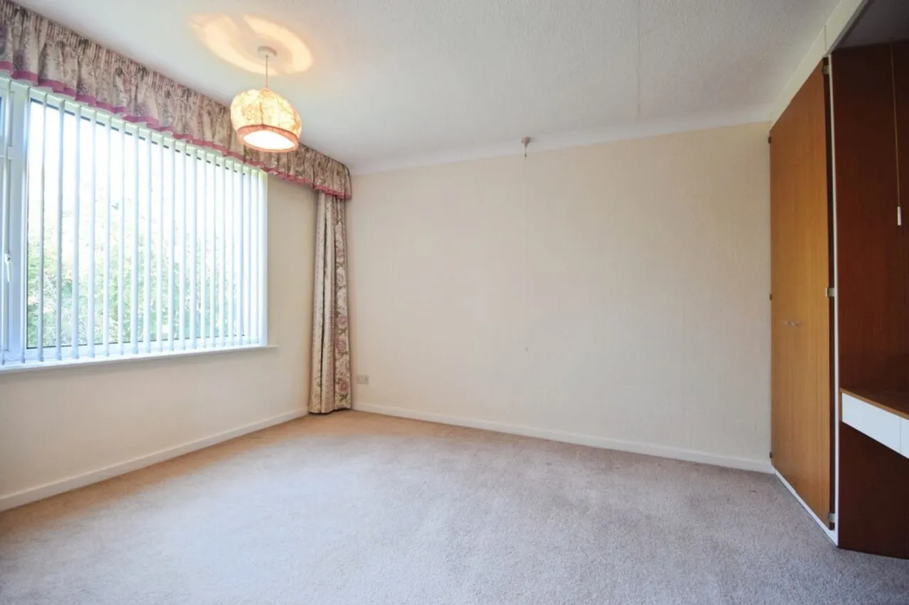 White Falcon Court, Solihull, B91, photo 5