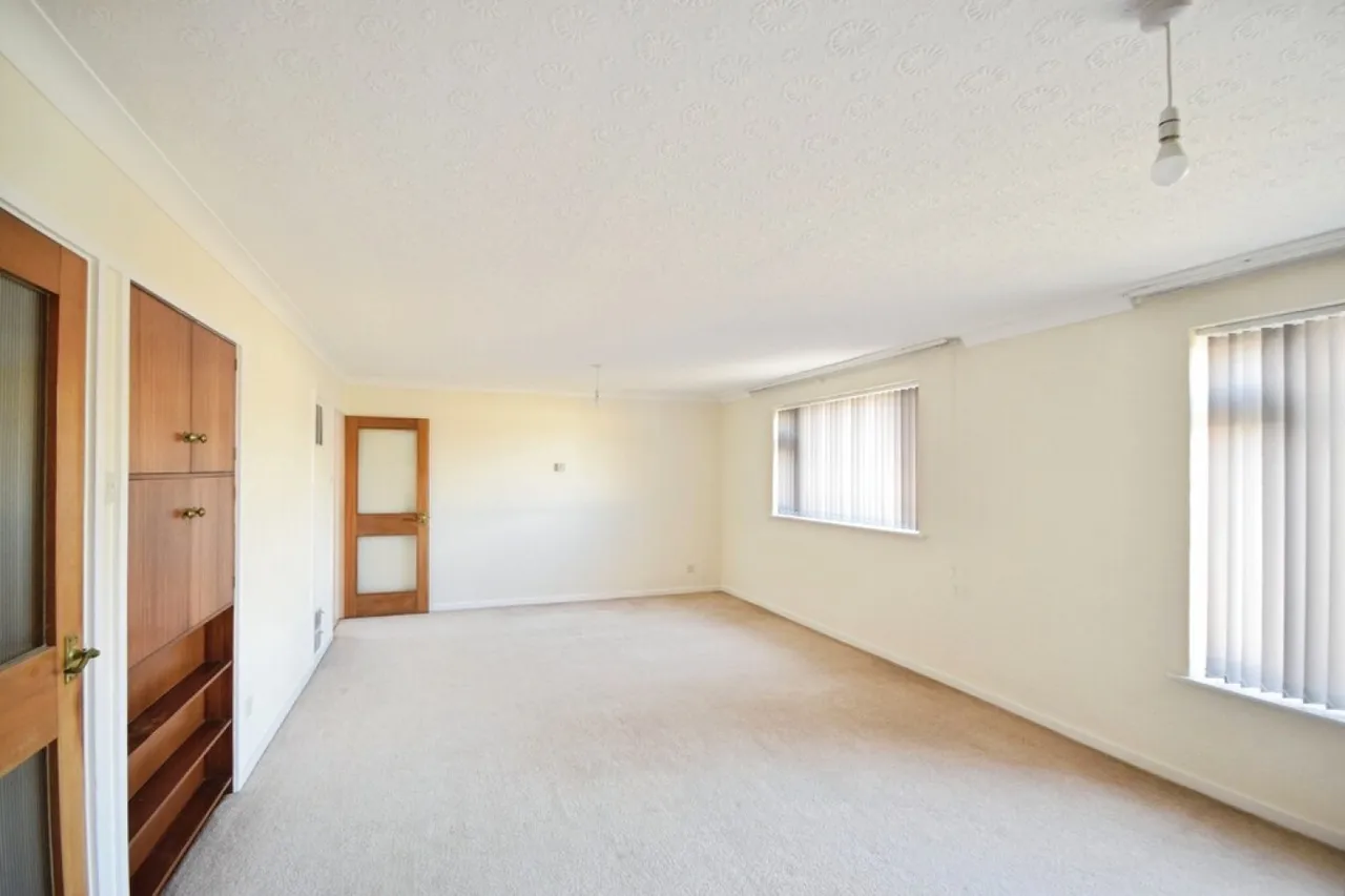White Falcon Court, Solihull, B91, photo 2