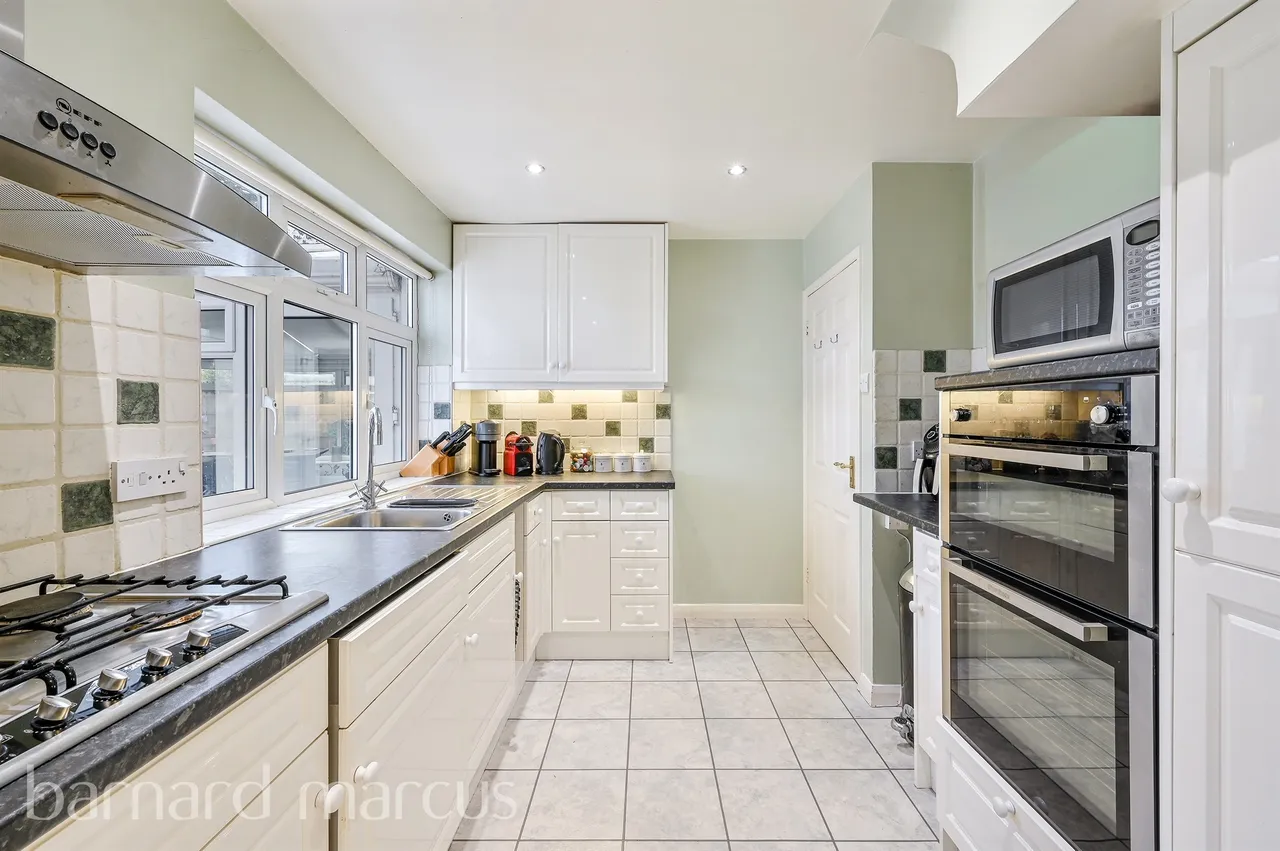 Hookfield, Epsom, photo 6