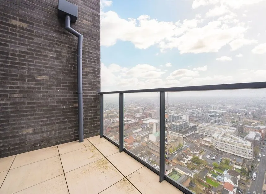 Prince Regent Road, Hounslow, TW3, photo 6