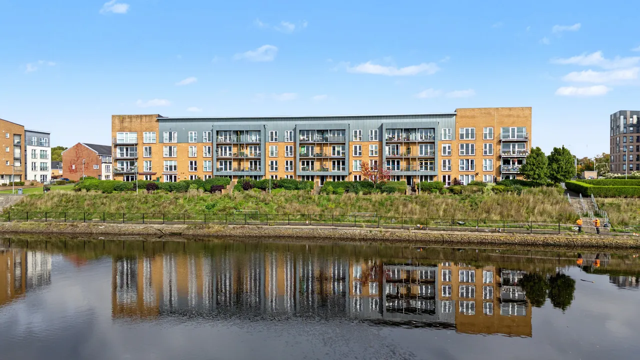 2 bed flat for sale, Ellerslie Path, Yoker, G14