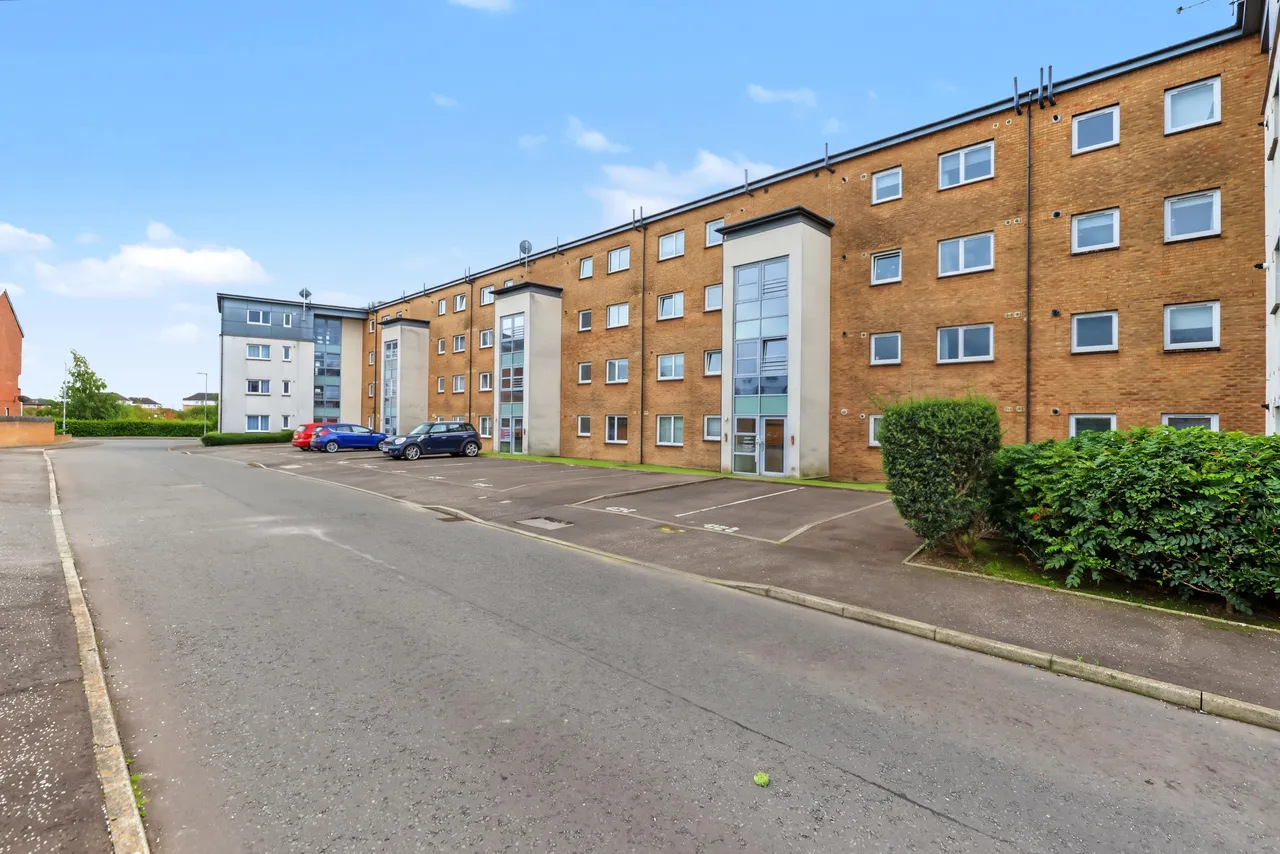 Ellerslie Path, Yoker, G14, photo 37