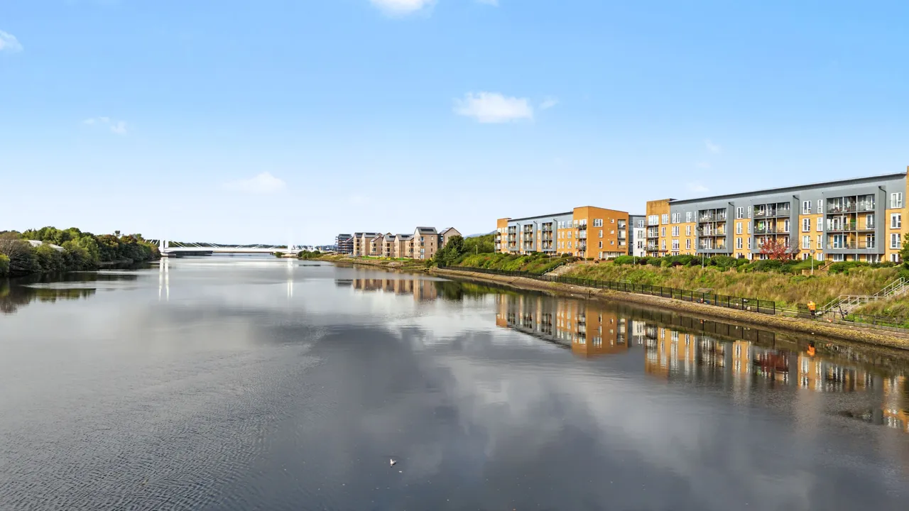 Ellerslie Path, Yoker, G14, photo 47