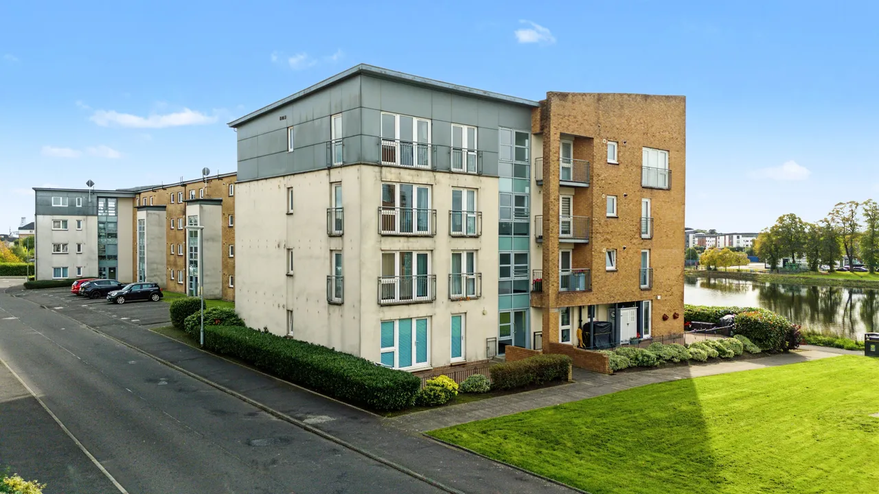 Ellerslie Path, Yoker, G14, photo 48