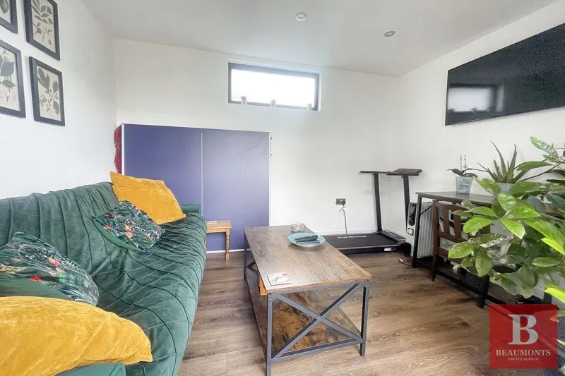 Hollingbury Rise, Brighton BN1 7HJ, photo 24