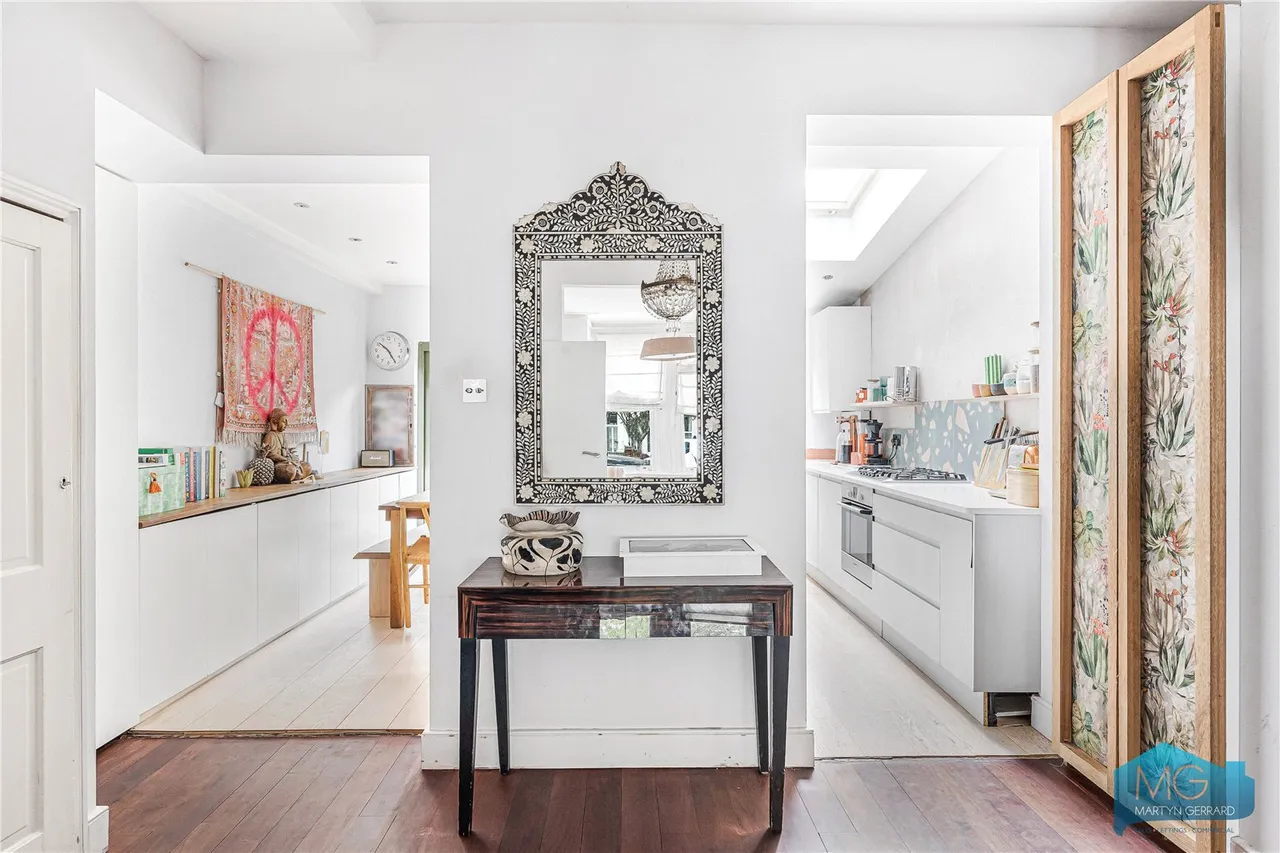 South View Road, London, N8, photo 12