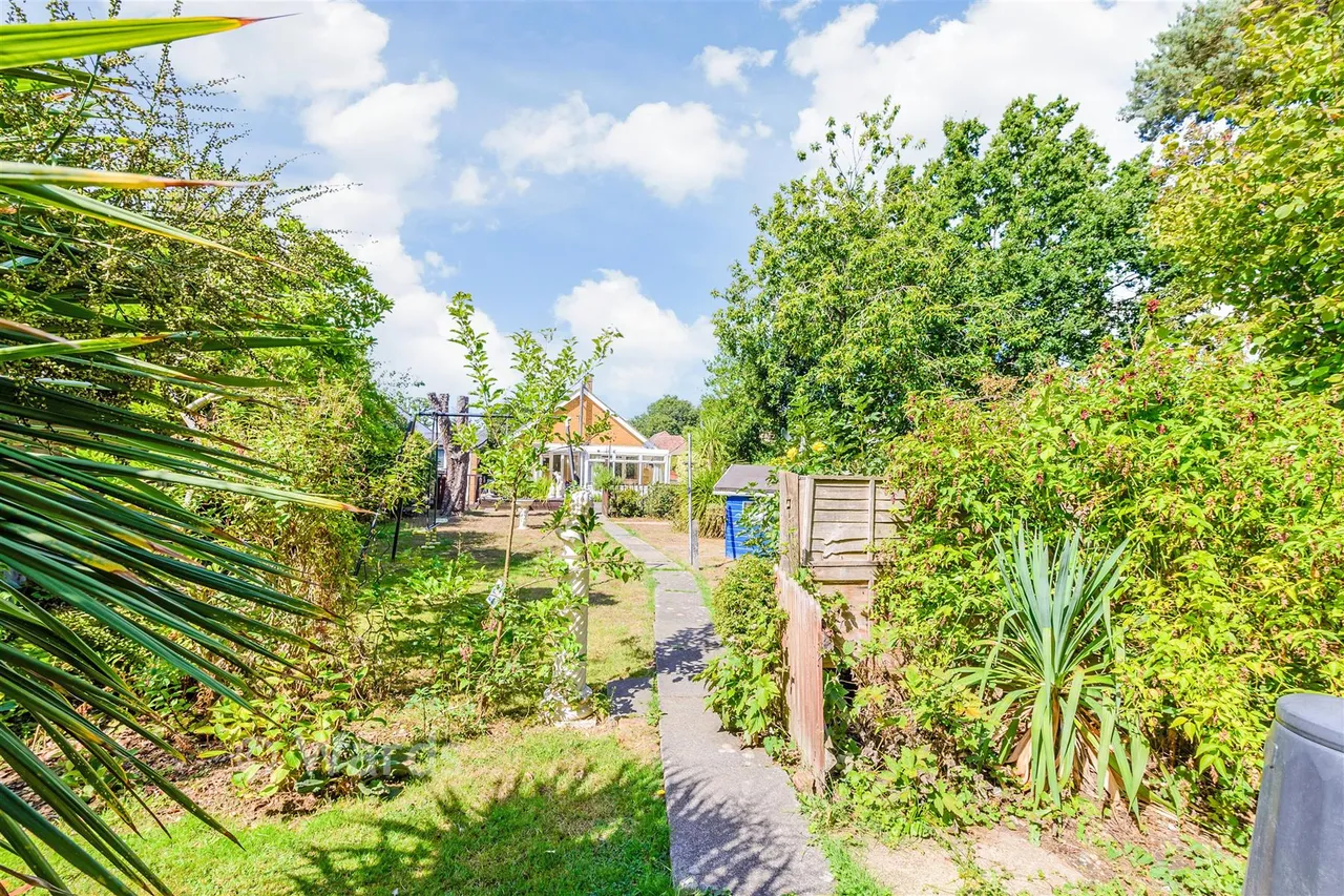 King George Road, Walderslade, ME5, photo 2