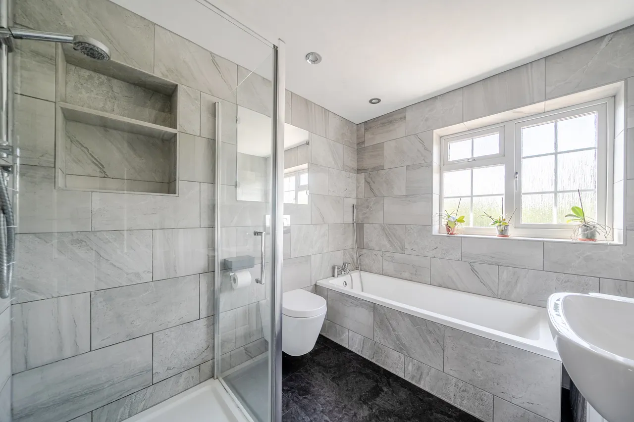 Carlton Road, Redhill, RH1, photo 7