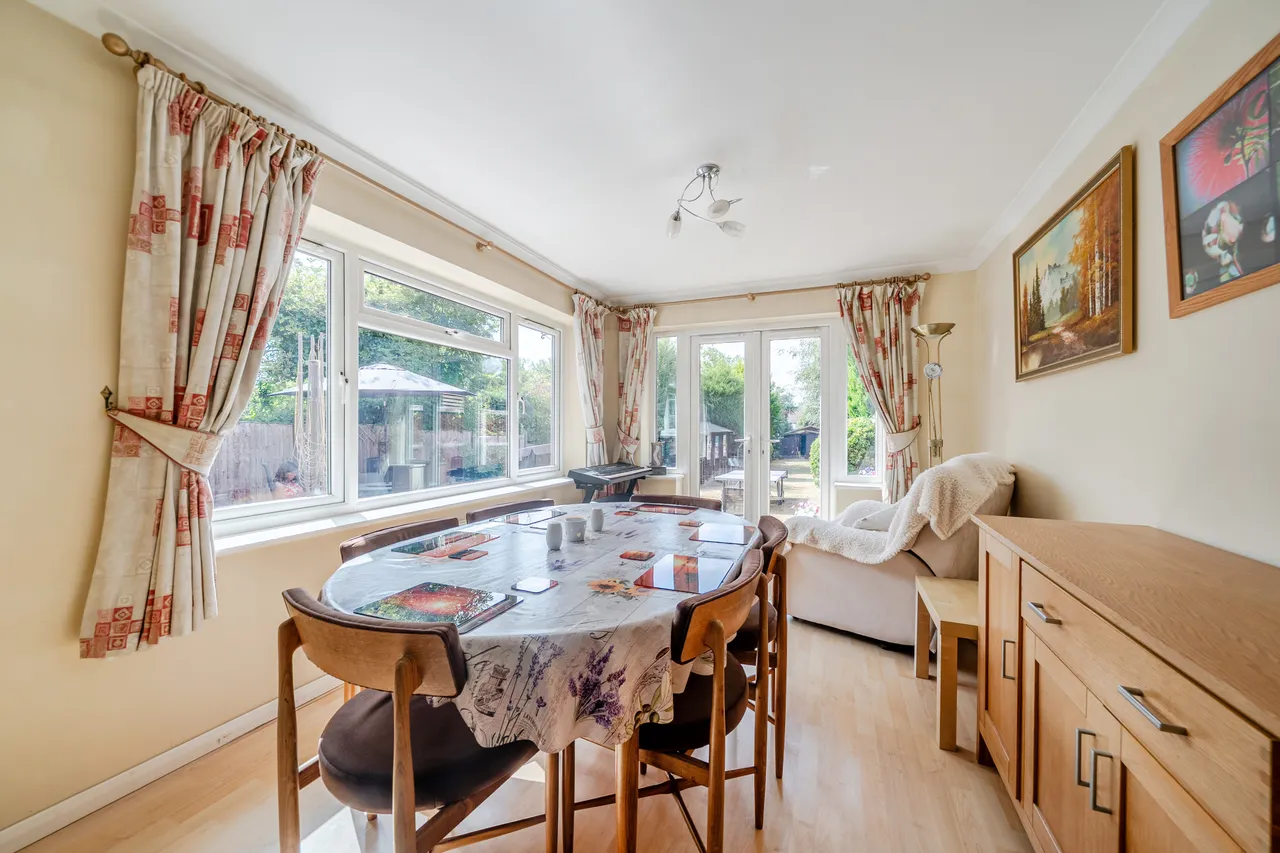 Carlton Road, Redhill, RH1, photo 4