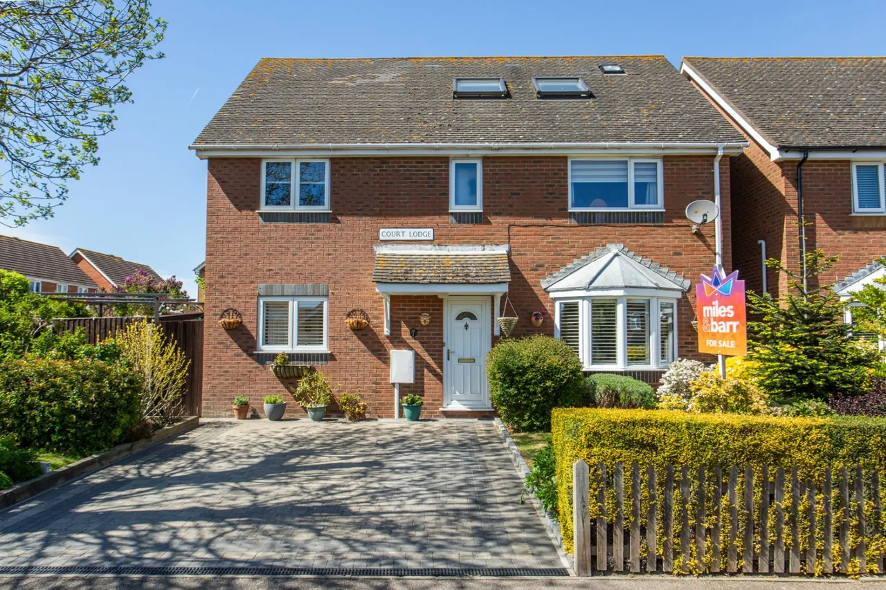 6 bed house for sale, Church Lane, Deal, CT14