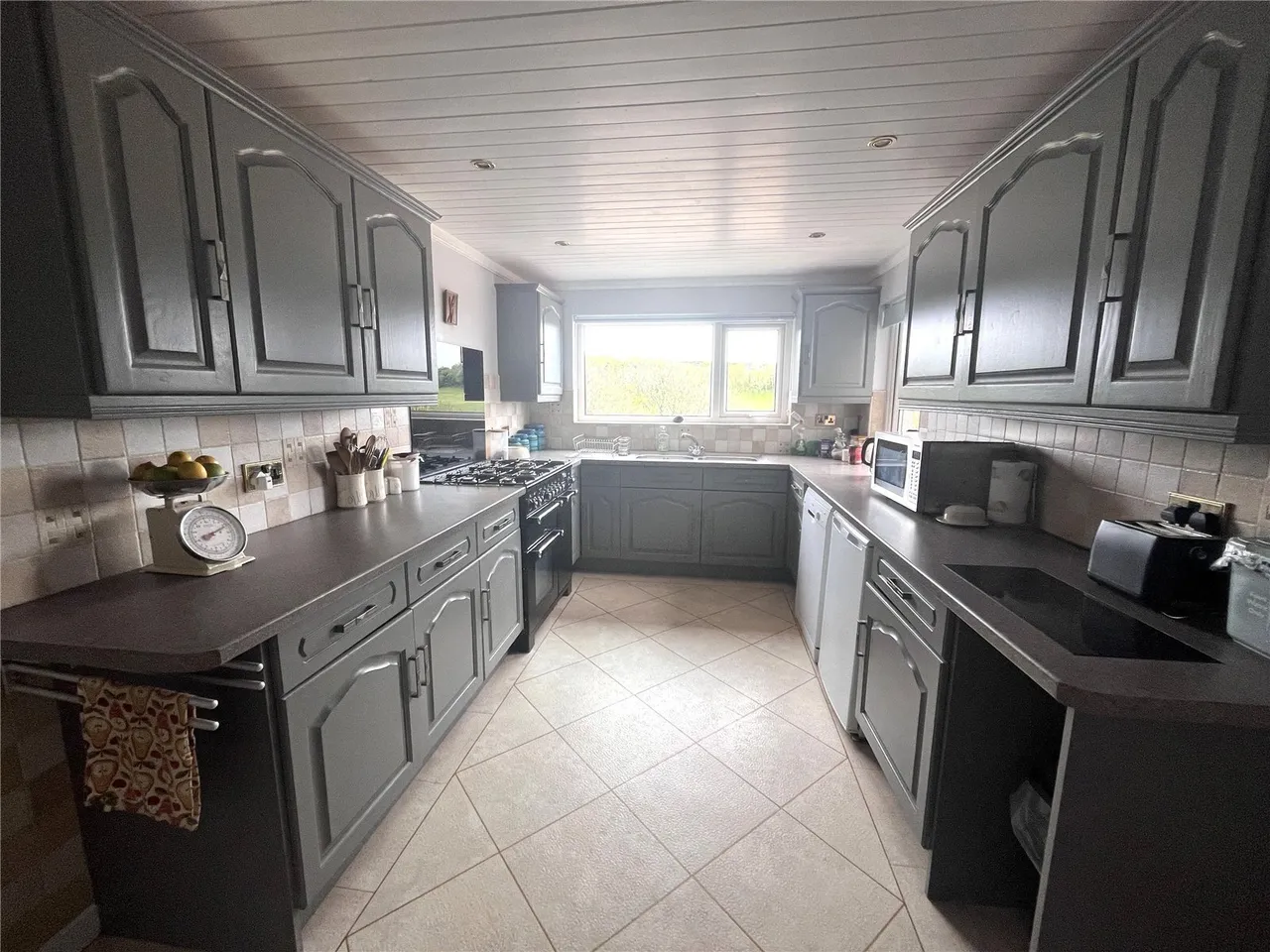 Beach Road, Llanreath, SA72, photo 5