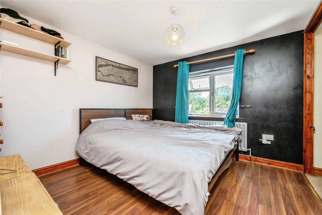 Enfield Road, Hunt End, B97, photo 8