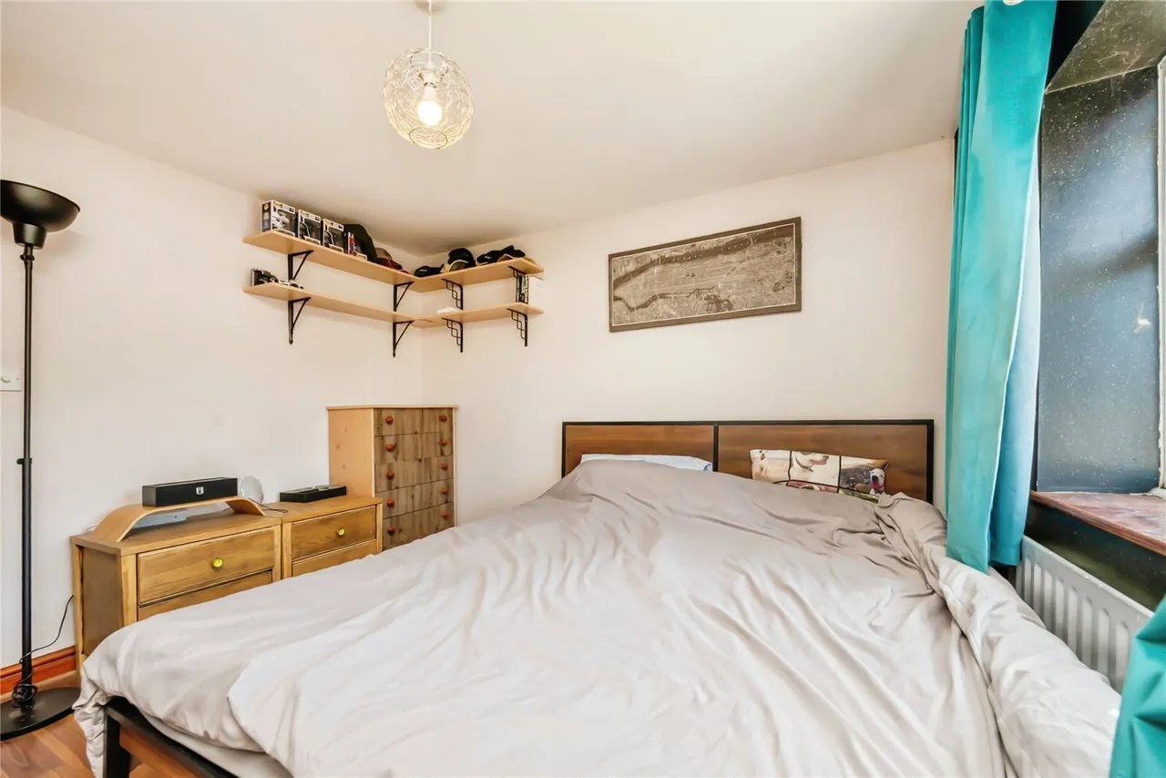 Enfield Road, Hunt End, B97, photo 9
