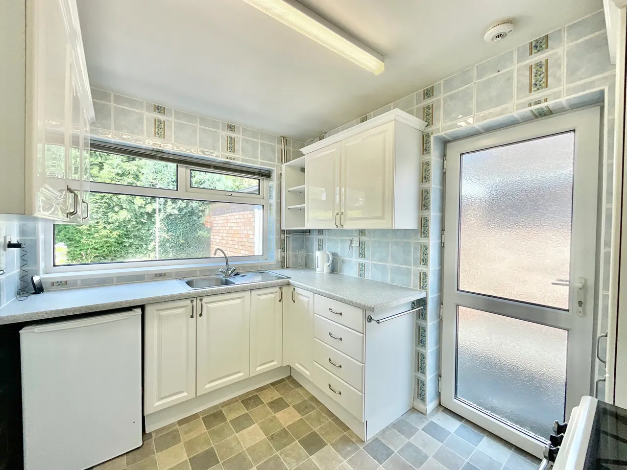 Friars Avenue, Stone, ST15, photo 8