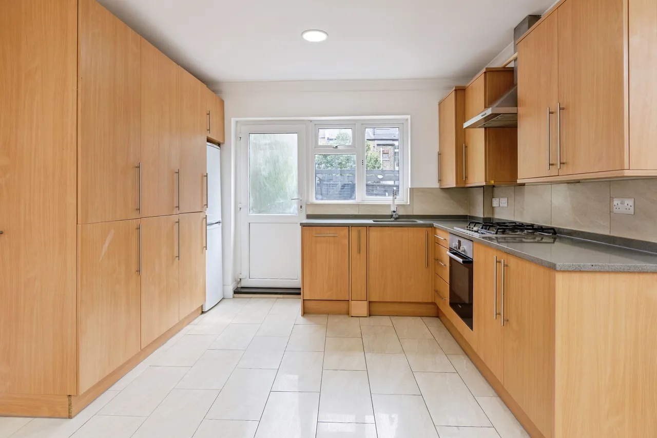 Percy Road, London, photo 7