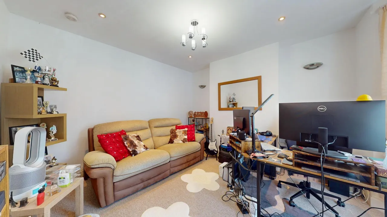 St Agnes Road, Heath, CF14, photo 2