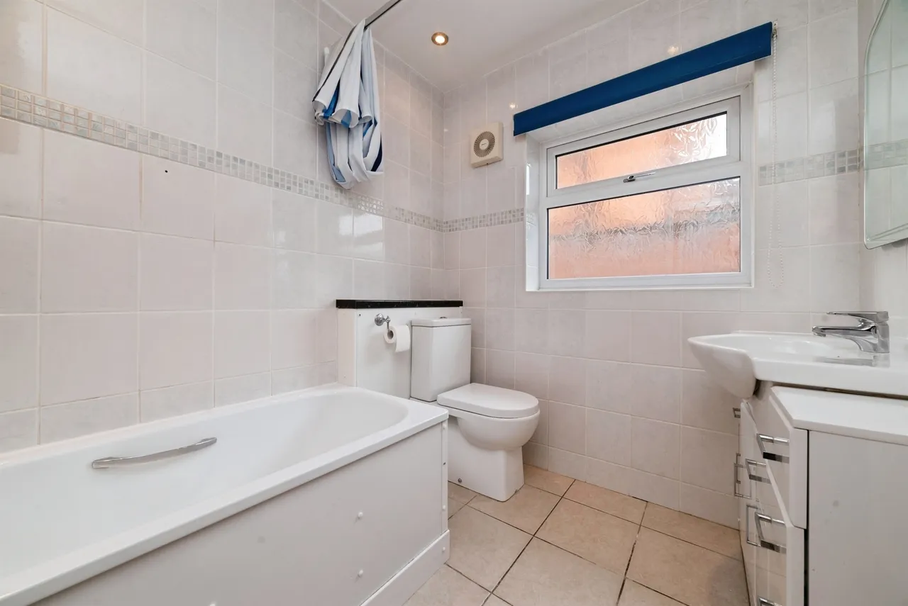Windsor Avenue, Anlaby, Hull, photo 9