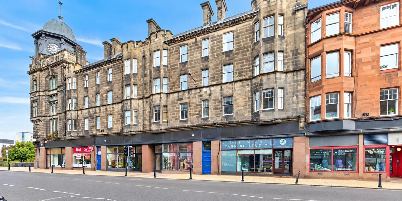 2 bed flat for sale, Great Junction Street, Edinburgh, EH6