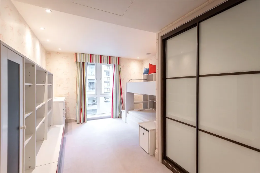 Park Street, Imperial Wharf, SW6, photo 12