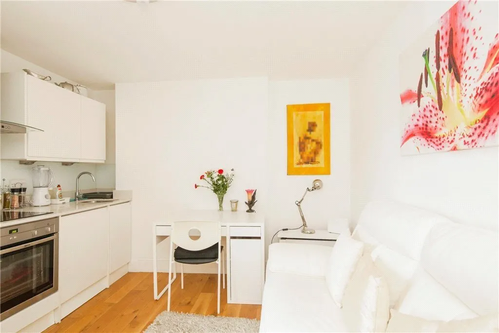 Battersea Rise, Battersea, London, SW11, photo 15