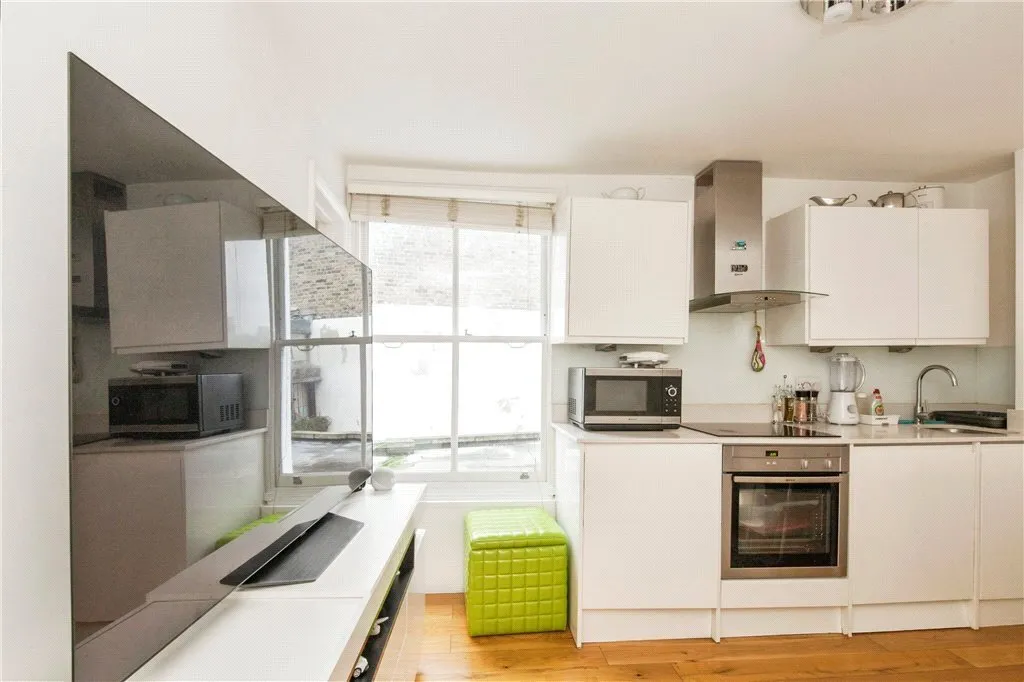 Battersea Rise, Battersea, London, SW11, photo 6