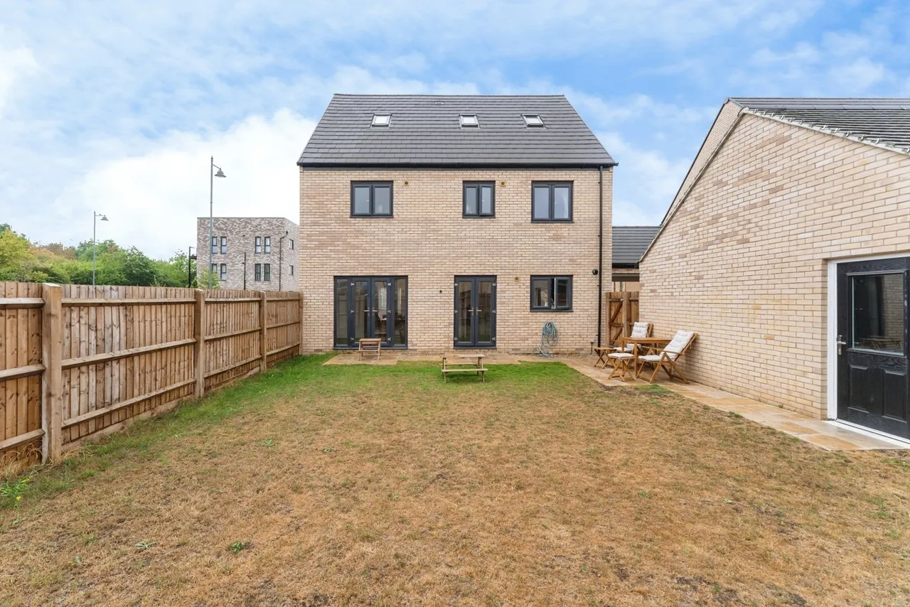 Sheepfold Lane, Cambourne, CB23, photo 43