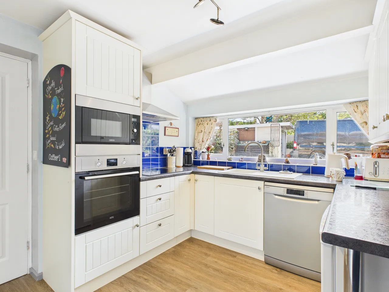 Mortimer Close, Woolavington, photo 3