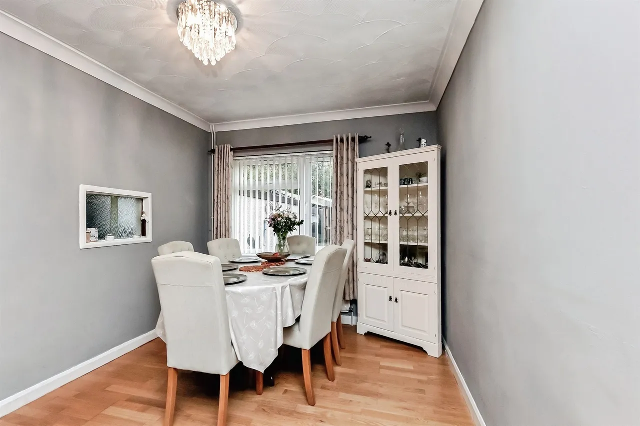 Rowlett Road, Corby, NN17, photo 5