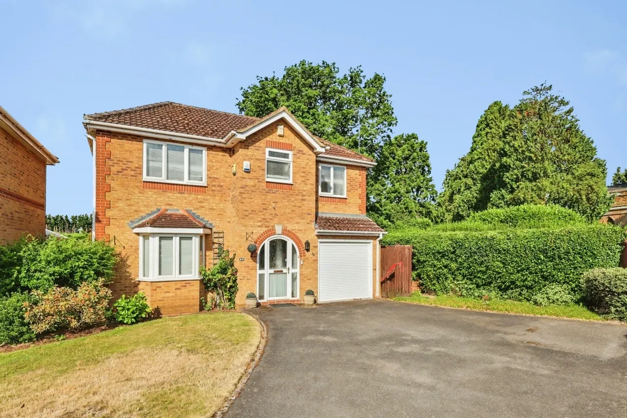 4 bed house for sale — Hawkstone Close, Duston, Northampton, Northamptonshire, NN5