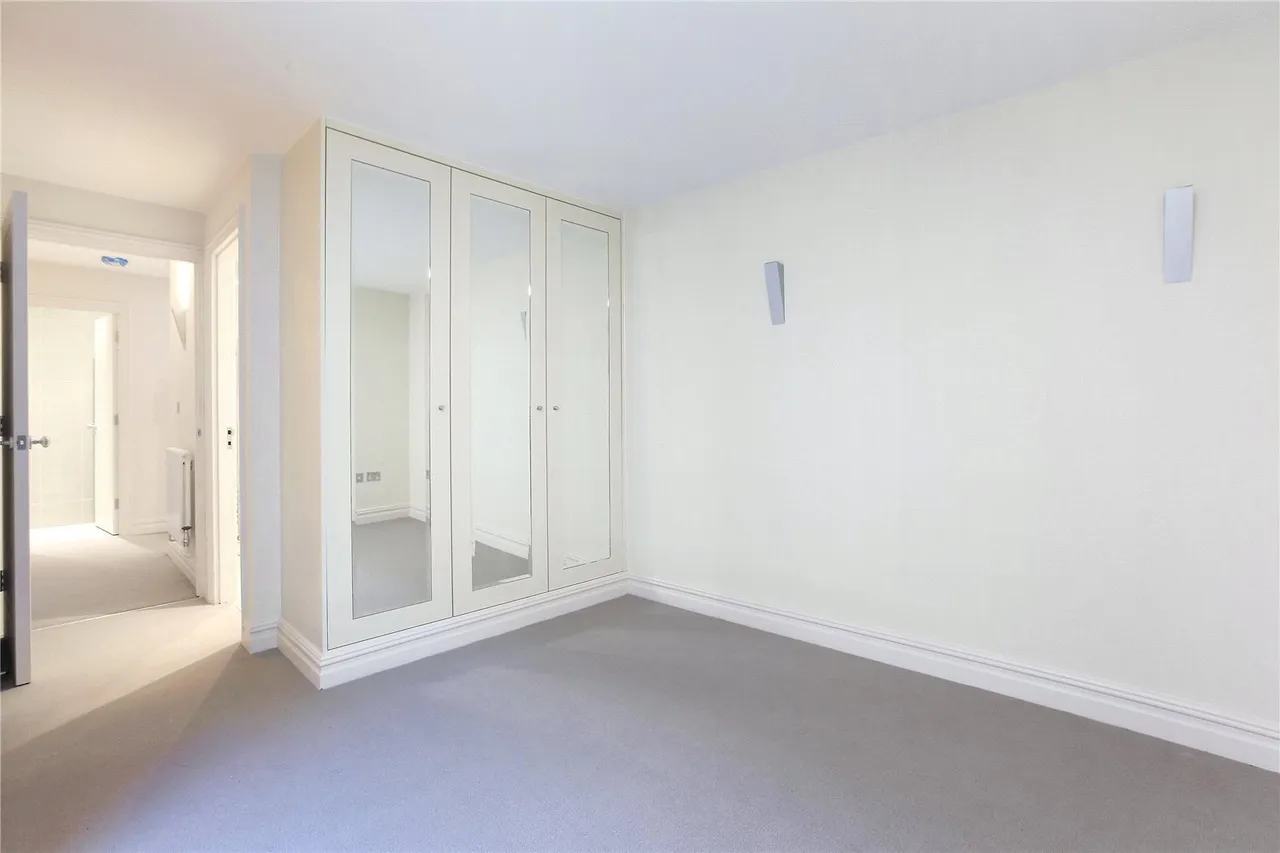 Clapham Common North Side, Battersea, SW4, photo 7