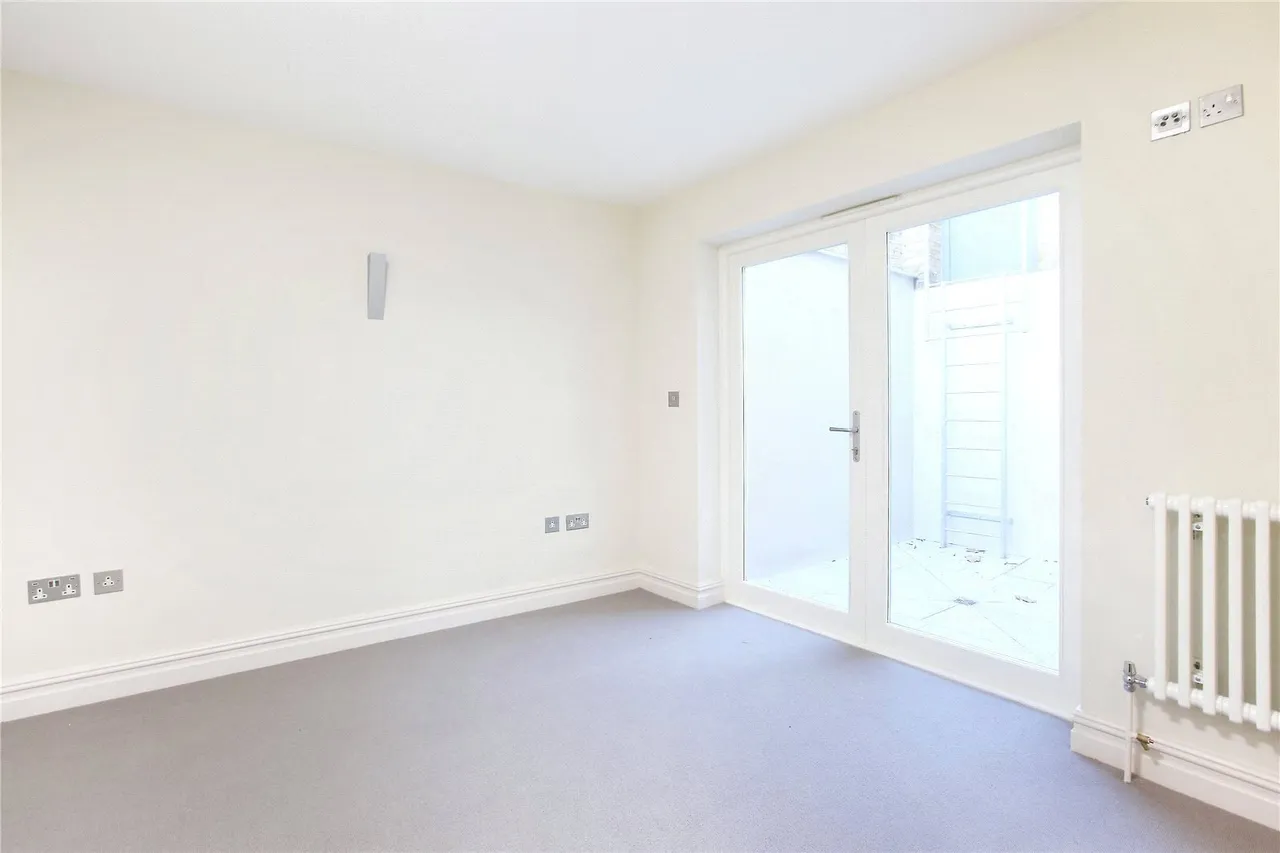Clapham Common North Side, Battersea, SW4, photo 4