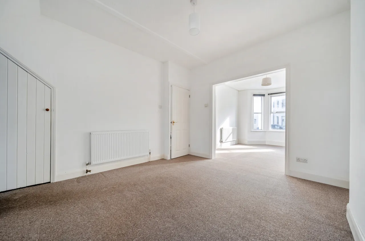Queen Street, Worthing, BN14, photo 4