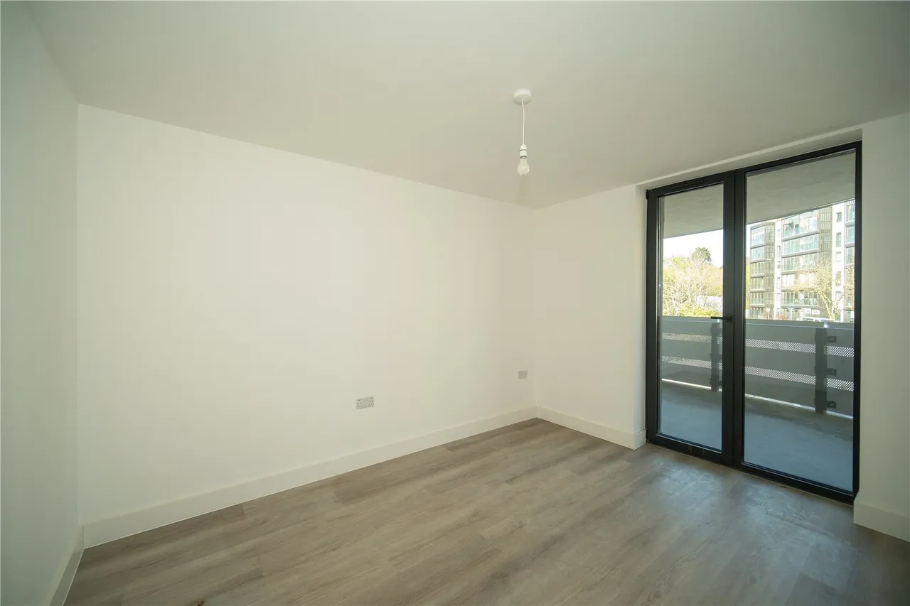 Savoy Place, Farnborough, GU14, photo 6
