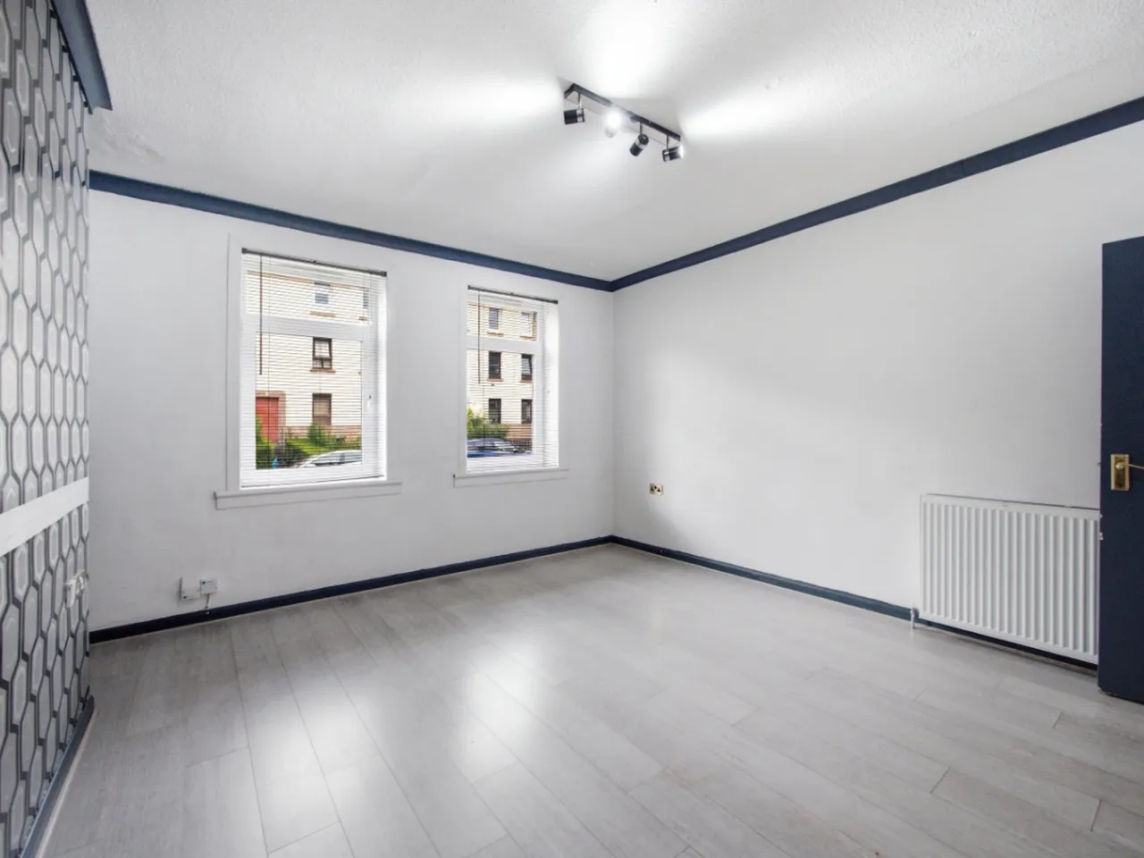 Loaning Crescent, Craigentinny, EH7, photo 6