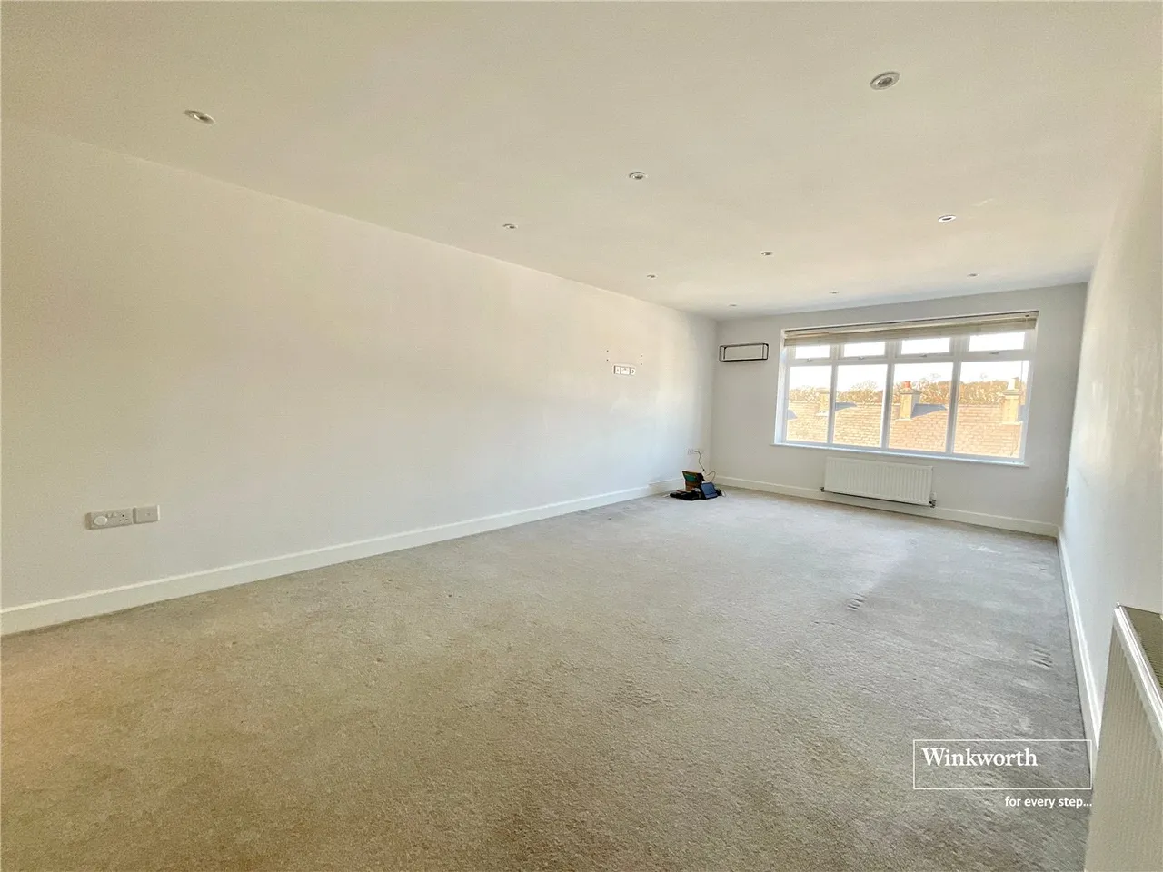 Lymington Road, Highcliffe, Christchurch, Dorset, BH23, photo 3