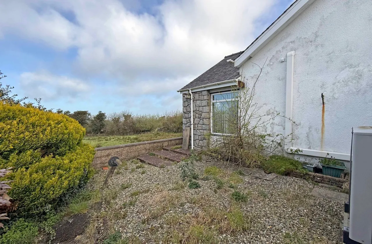 Rhostryfan, Caernarfon, LL54, photo 11