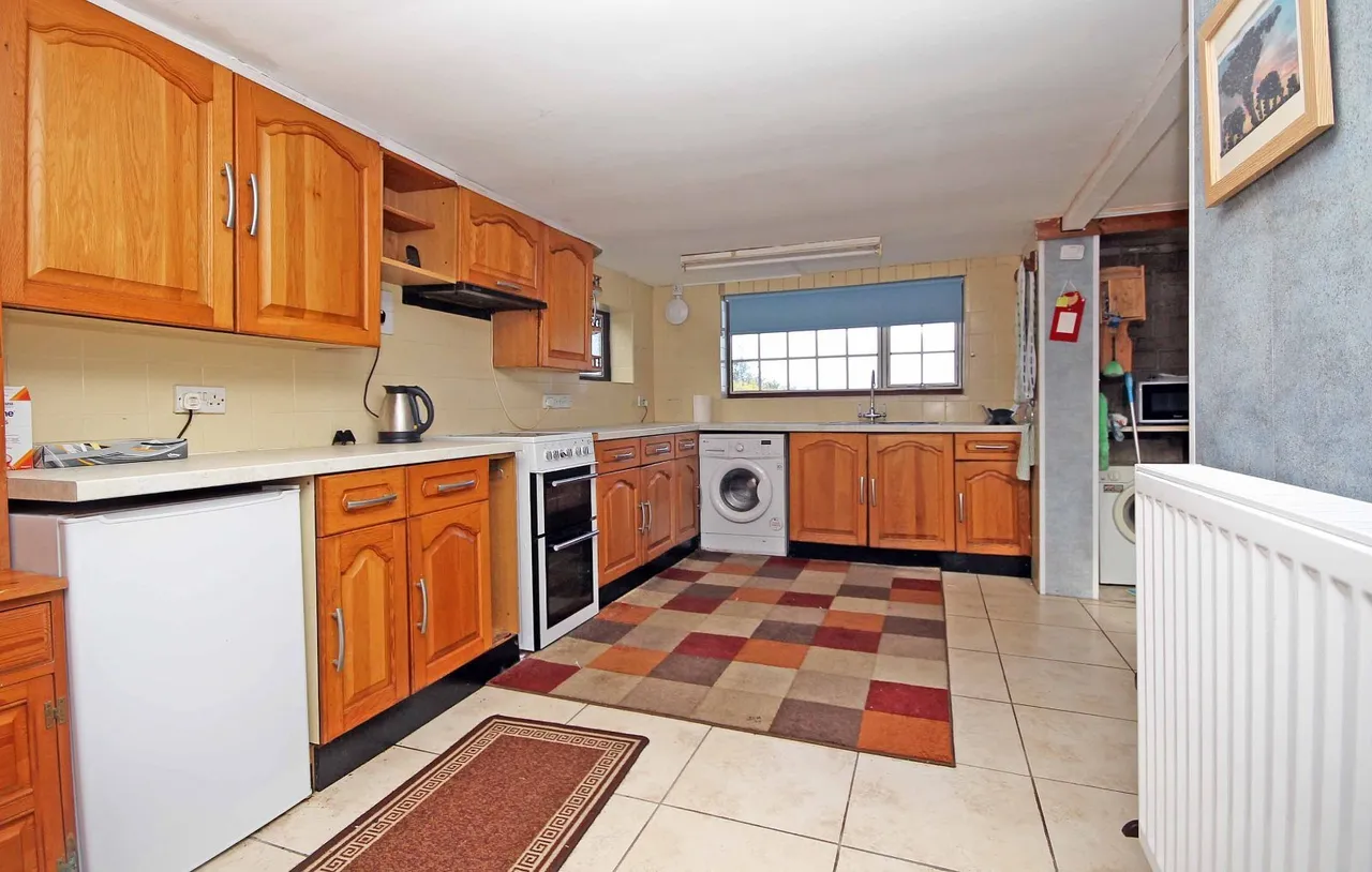 Rhostryfan, Caernarfon, LL54, photo 4