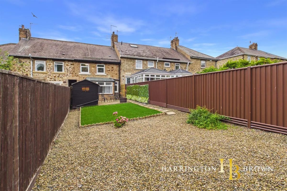 St Marys Crescent, Blackhill, photo 13
