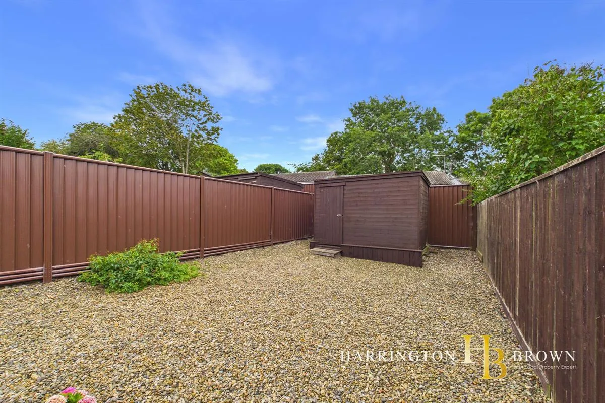 St Marys Crescent, Blackhill, photo 17