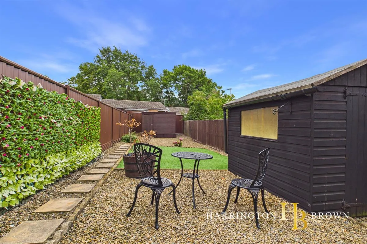 St Marys Crescent, Blackhill, photo 14