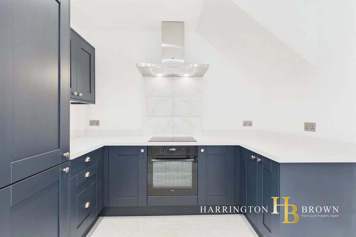 St Marys Crescent, Blackhill, photo 8