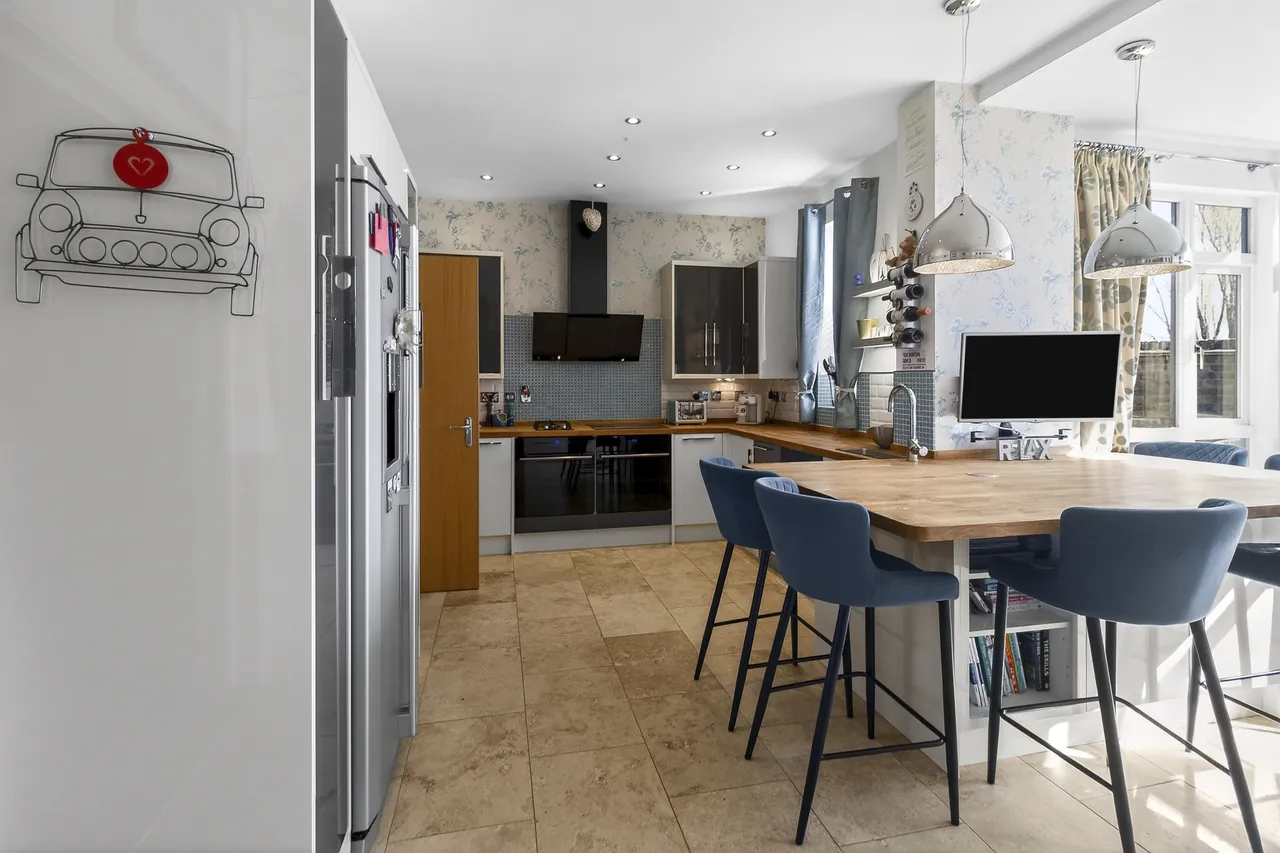 Kemsley Crescent, Broughton, MK10, photo 6