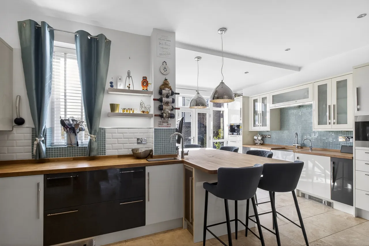 Kemsley Crescent, Broughton, MK10, photo 8