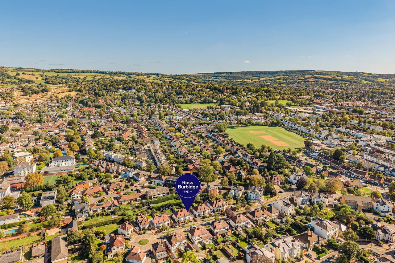 Jersey Avenue, Fairview, GL52, photo 13