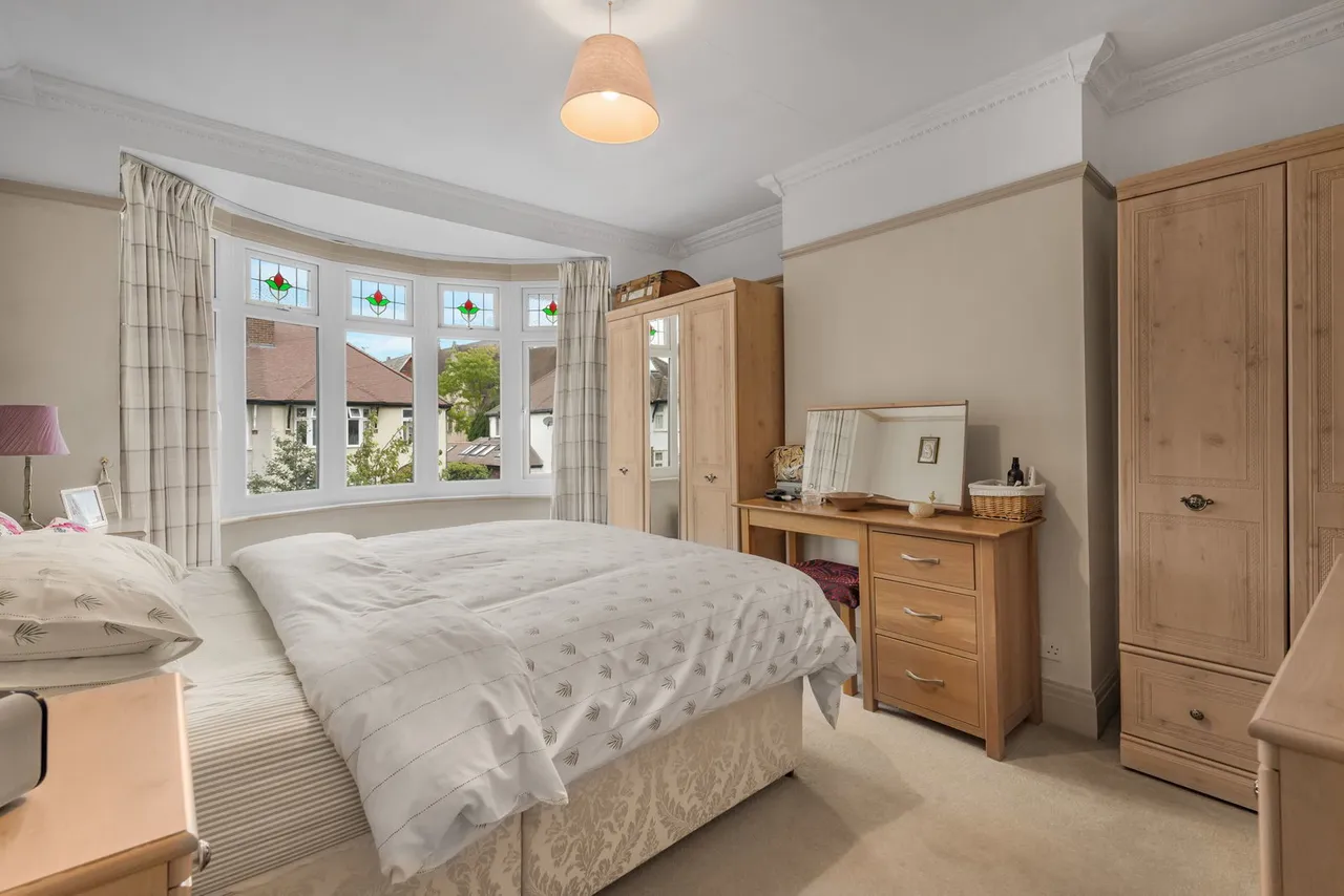 Jersey Avenue, Fairview, GL52, photo 8
