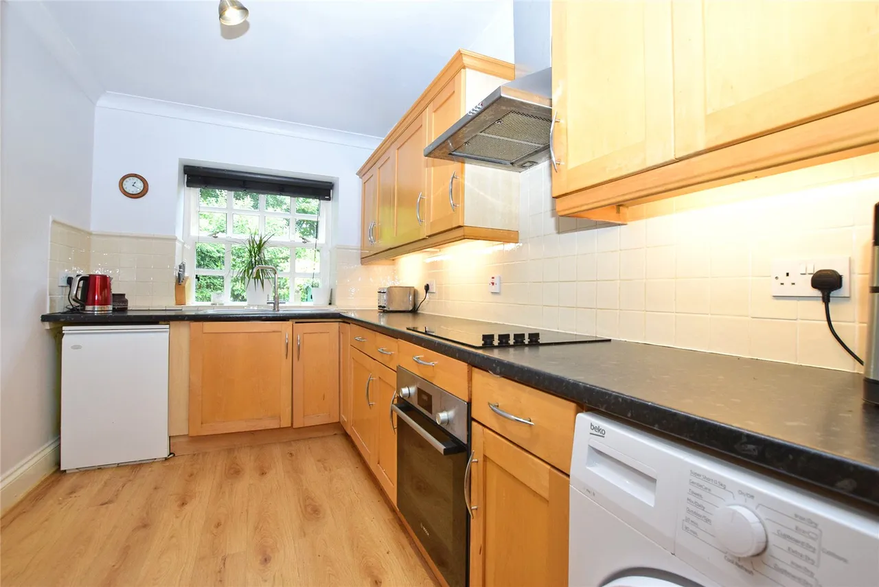Widworthy Court, Wilmington, Honiton, Devon, EX14 9JN, photo 4