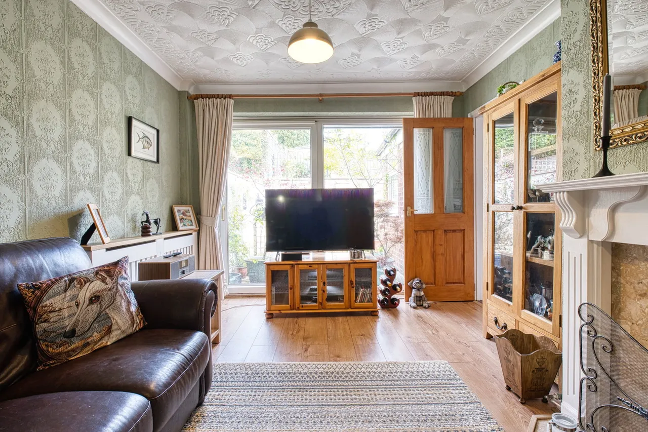 Biddenden Way, Istead Rise, Gravesend, DA13, photo 5