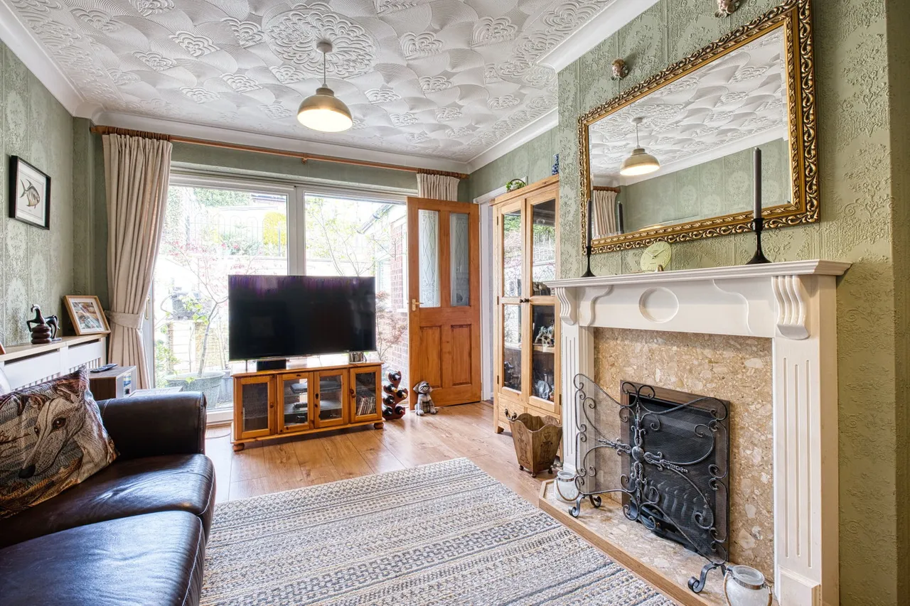 Biddenden Way, Istead Rise, Gravesend, DA13, photo 4