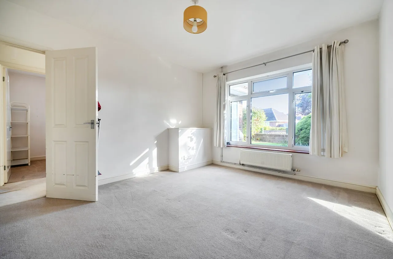 Belgrave Crescent, Chichester, PO19, photo 18